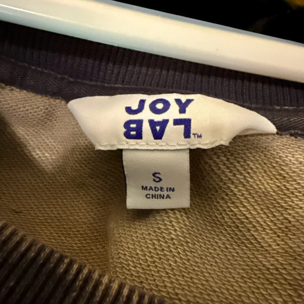JoyLab Black and White Crop Hoodie, Acid Washed - Picture 4 of 4